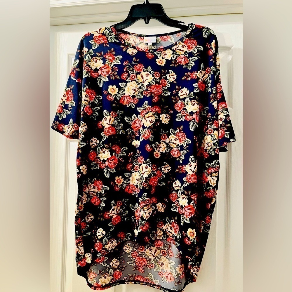 Lula Roe tunic shirt Small